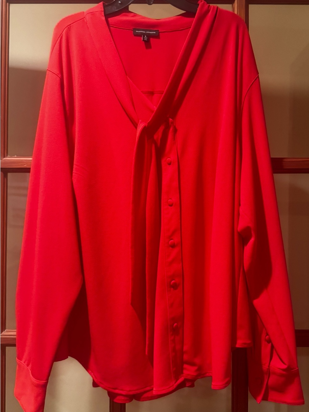 Universal Standard Tie Neck Button Front Blouse Large Red Stretch Tunic Top EUC